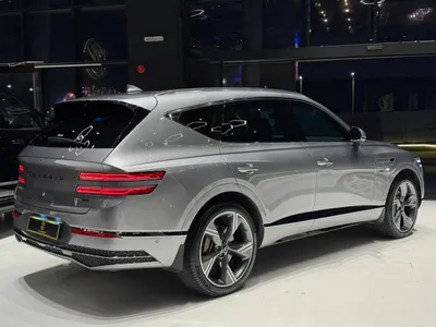 2025 جينيسيس جي في 80