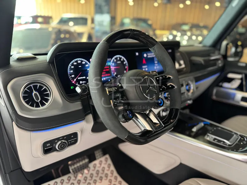 2025 مرسيدس - بنز جي 63 أي إم جي