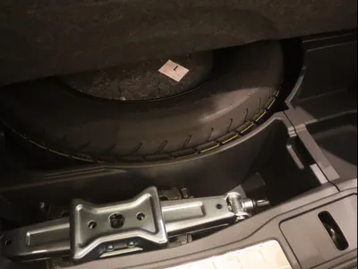 2025 لكزس أر إكس 350