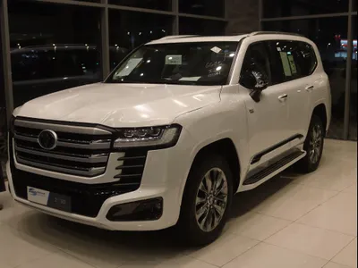 2025 تويوتا لاند كروزر في اكس ار