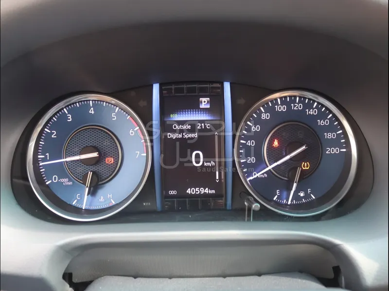 2023 تويوتا فورشنر في اكس