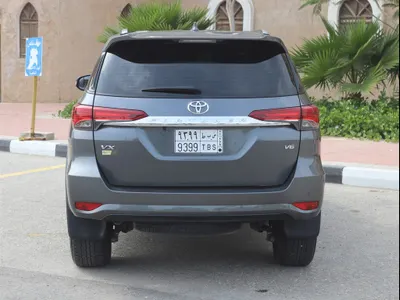 2023 تويوتا فورشنر في اكس