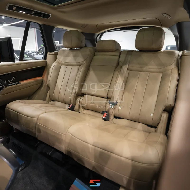 2023 لاند روفر رينج روفر اتش اس اي