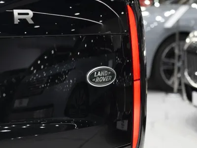 2023 لاند روفر رينج روفر اتش اس اي