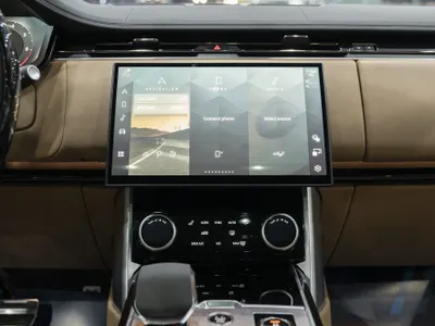 2023 لاند روفر رينج روفر اتش اس اي