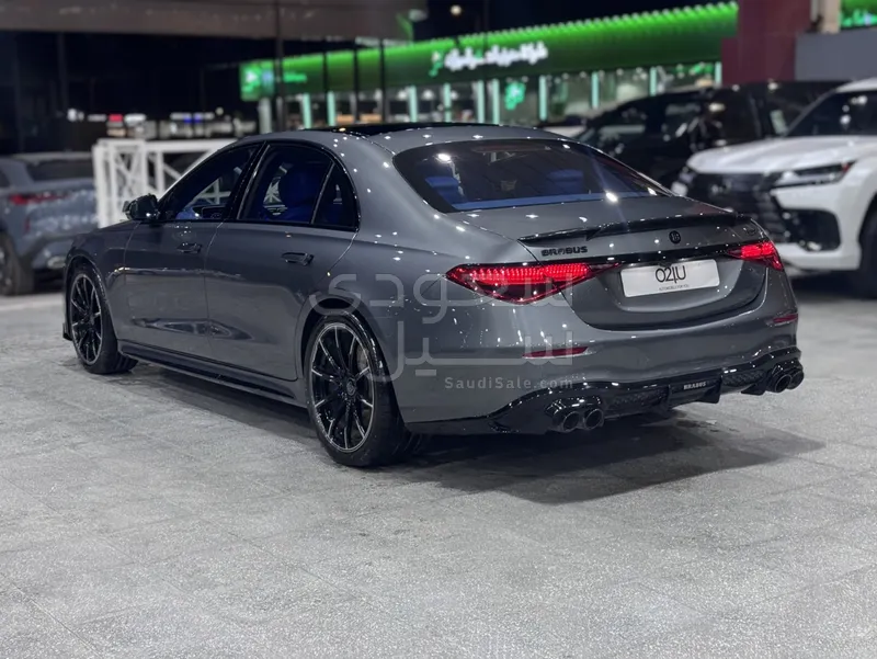 2021 مرسيدس - بنز بي 50