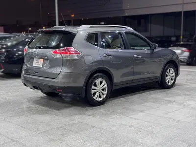 2016 نيسان اكس - ترايل