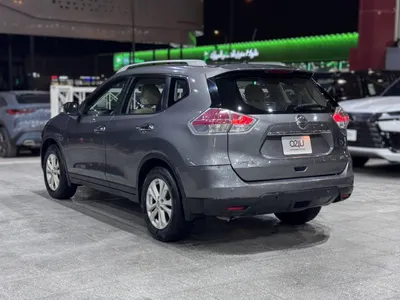 2016 نيسان اكس - ترايل