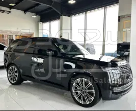 2025 لاند روفر رينج روفر فوج اس اي سوبر تشارج