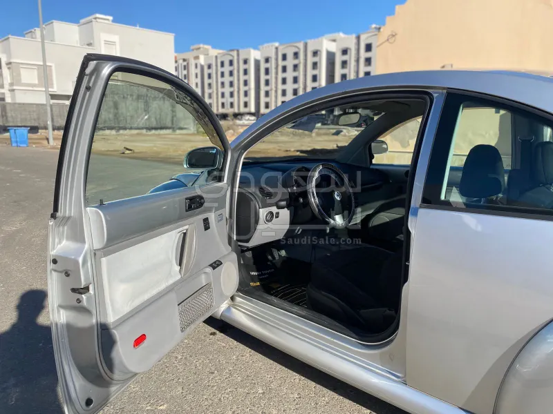 2000 فولكس واجن بيتل