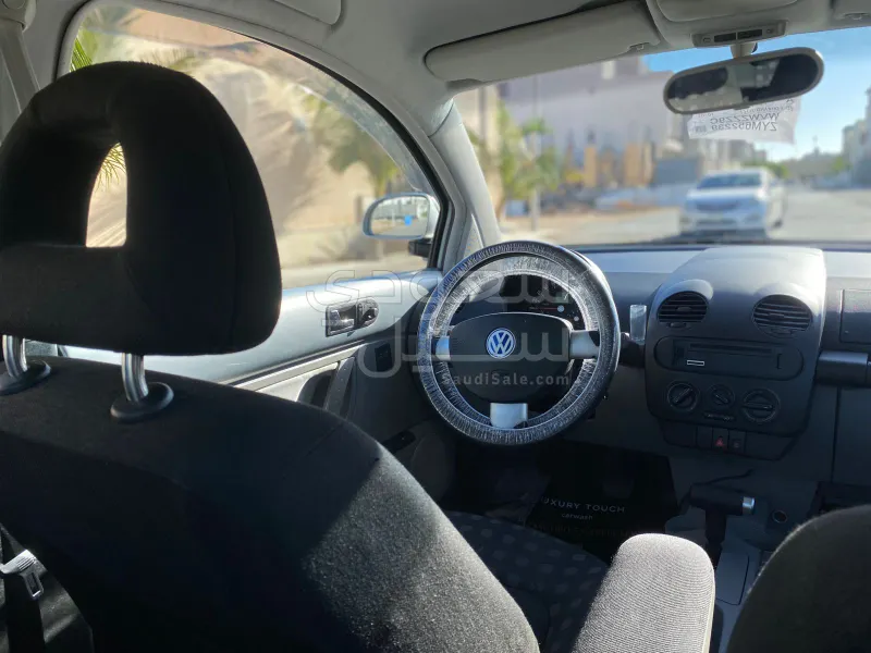 2000 فولكس واجن بيتل