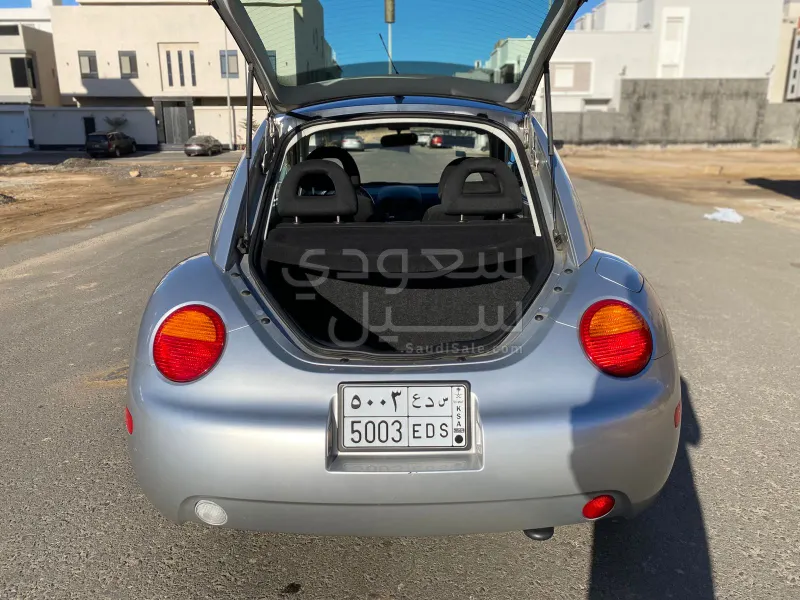 2000 فولكس واجن بيتل