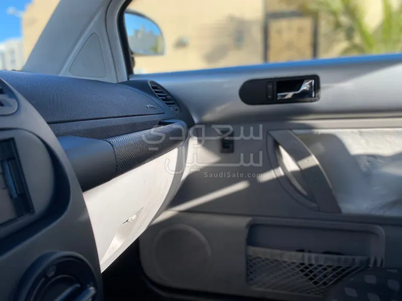 2000 فولكس واجن بيتل