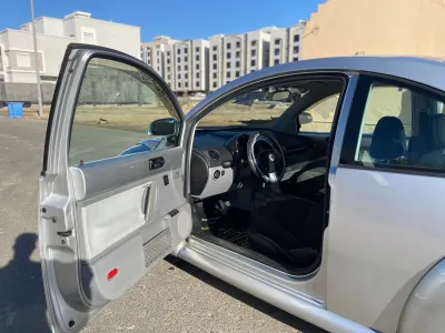 2000 فولكس واجن بيتل