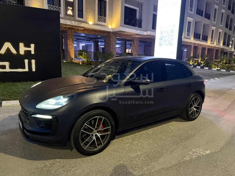 2022 بورش ماكان اس