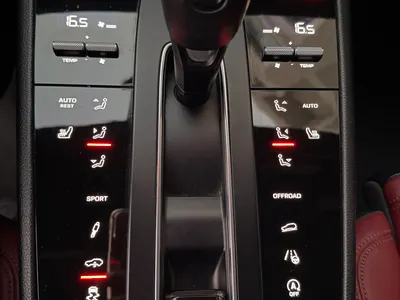 2022 بورش ماكان اس