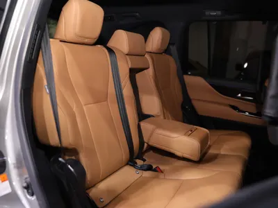 2024 لكزس إل إكس 600