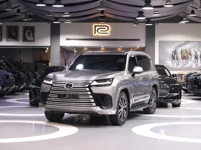 2024 لكزس إل إكس 600