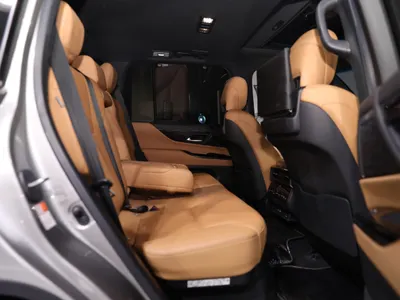 2024 لكزس إل إكس 600