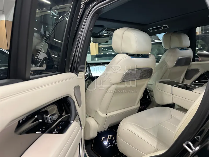 2024 لاند روفر رينج روفر اوتوبيوغرافي