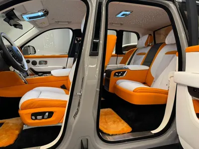 2024 رولز رويس كولينان سلفر بادج