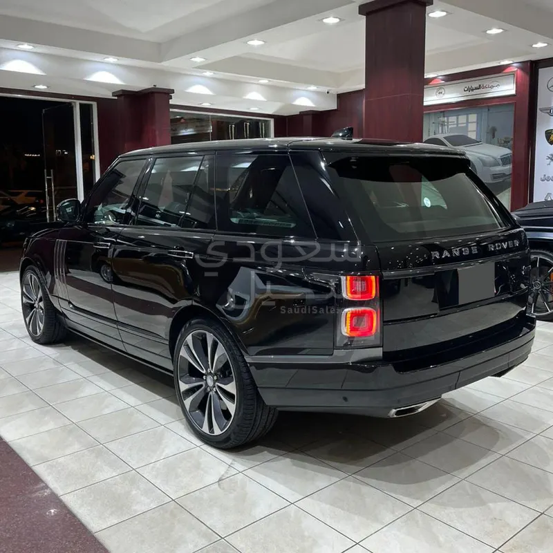 2019 لاند روفر رينج روفر اس في اوتوبيوغرافي