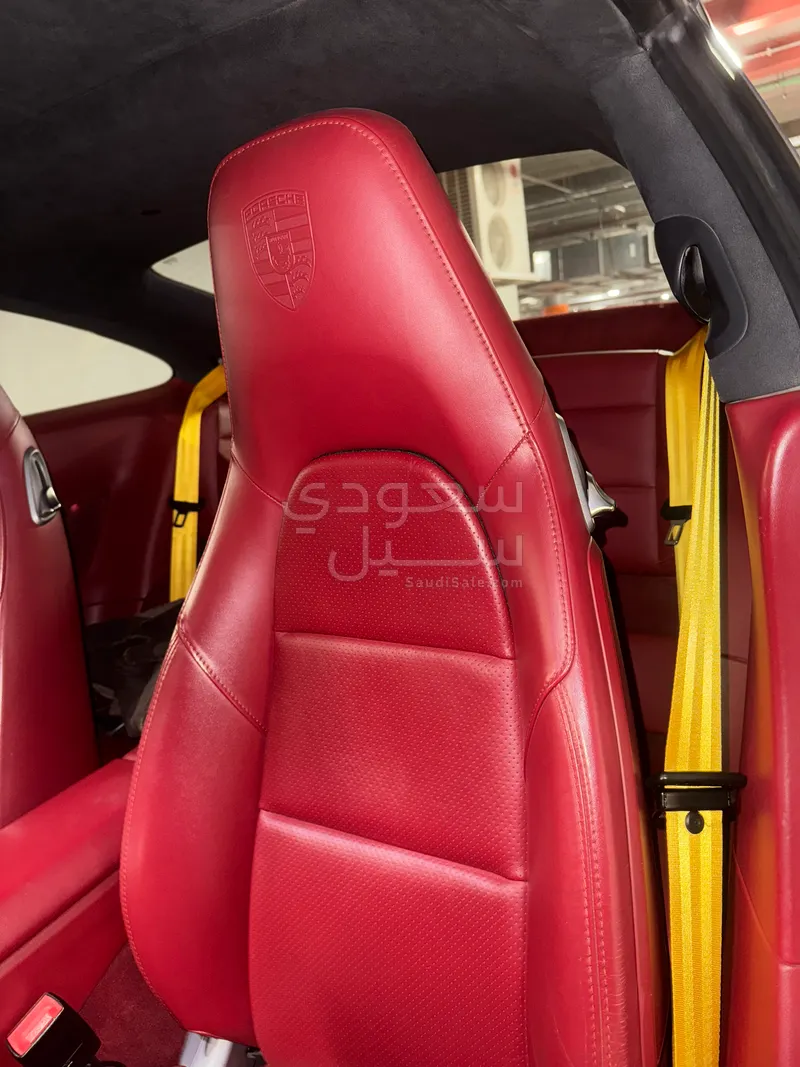 2015 بورش 911 كاريرا اس