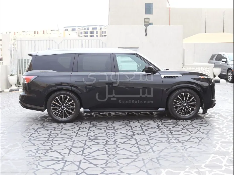 2025 انفينيتي كيو اكس 80