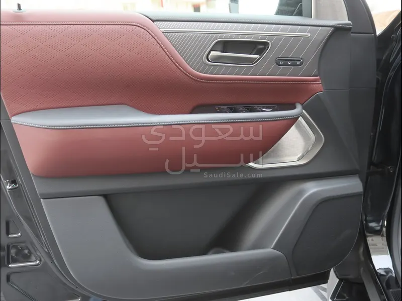 2025 انفينيتي كيو اكس 80