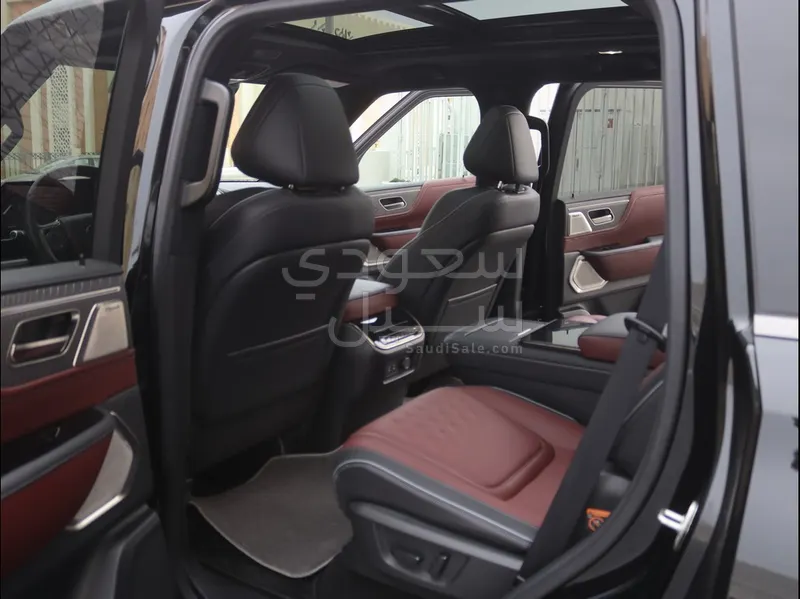 2025 انفينيتي كيو اكس 80