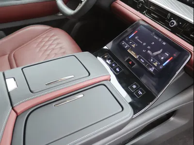 2025 انفينيتي كيو اكس 80