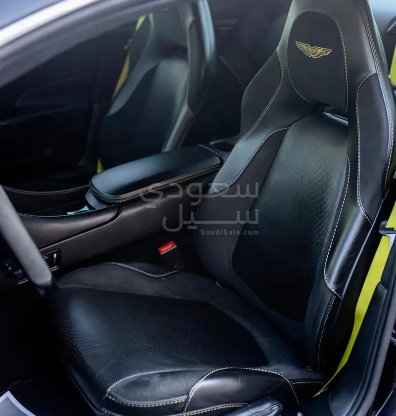 2018 استون مارتن فانكويش