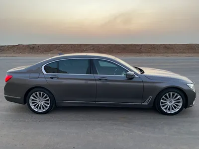 2018 بي ام دبليو الفئة السابعة 730 أي