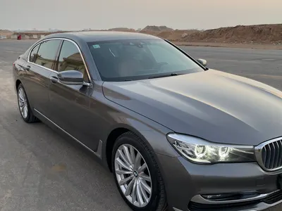 2018 بي ام دبليو الفئة السابعة 730 أي