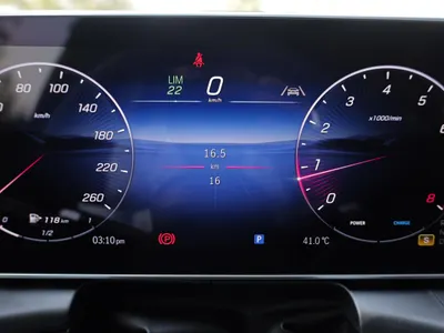 2026 مرسيدس - بنز جي إل سي 200 كوب