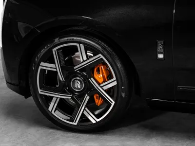 2026 رولز رويس كولينان بلاك بادج