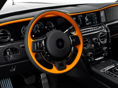 2026 رولز رويس كولينان بلاك بادج