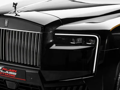 2026 رولز رويس كولينان بلاك بادج