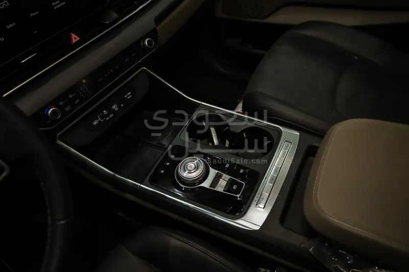 2025 كيا كارنفال