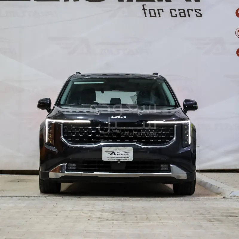 2025 كيا كارنفال