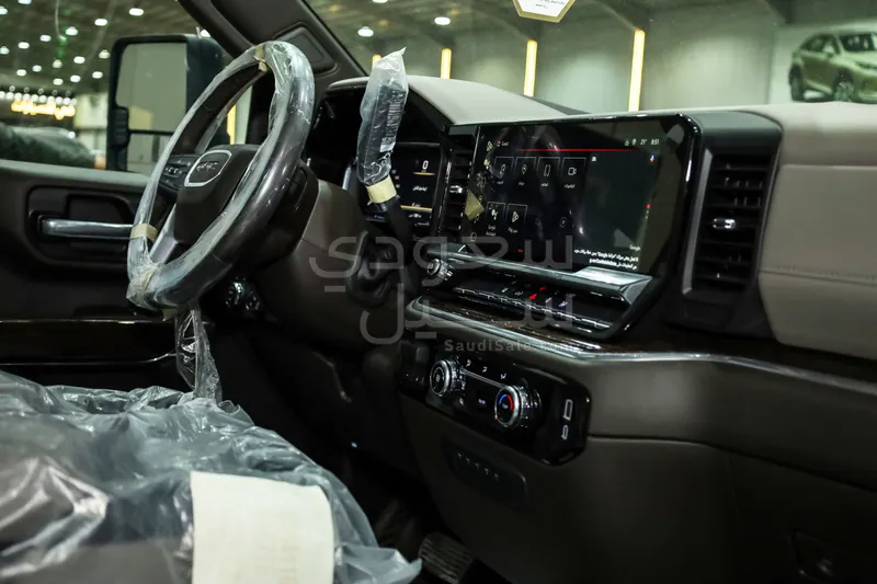 2025 جي ام سي سييرا اتش دي 3500