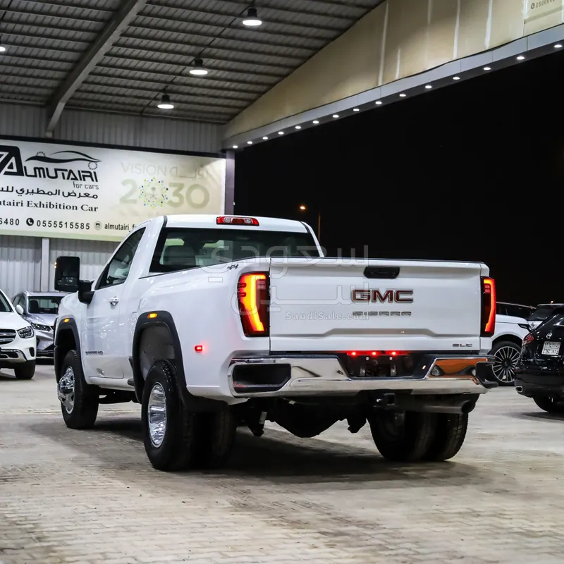 2025 جي ام سي سييرا اتش دي 3500