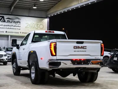 2025 جي ام سي سييرا اتش دي 3500