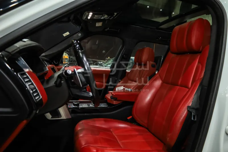 2017 لاند روفر رينج روفر اوتوبيوغرافي