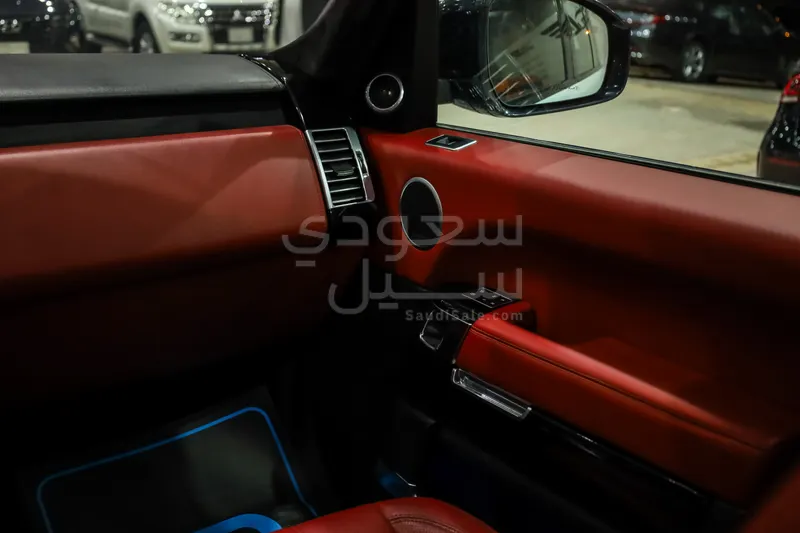 2017 لاند روفر رينج روفر اوتوبيوغرافي