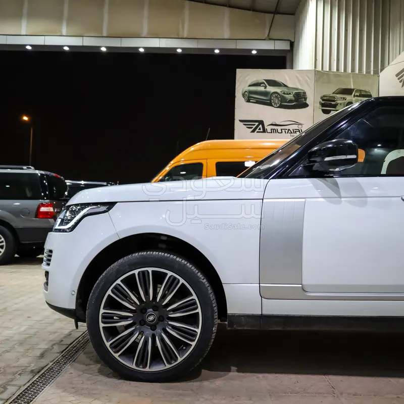 2017 لاند روفر رينج روفر اوتوبيوغرافي