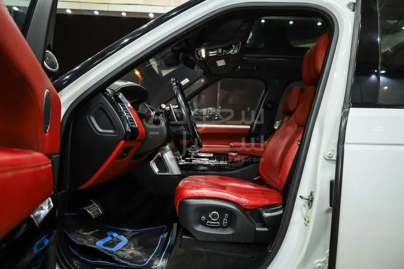 2017 لاند روفر رينج روفر اوتوبيوغرافي