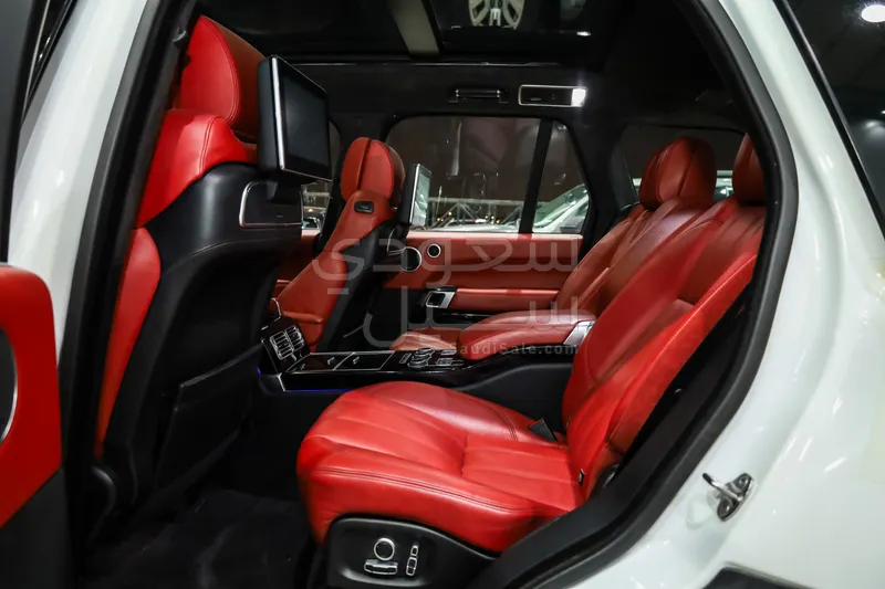 2017 لاند روفر رينج روفر اوتوبيوغرافي