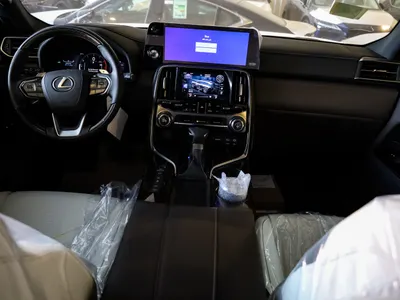 2026 لكزس إل إكس 600