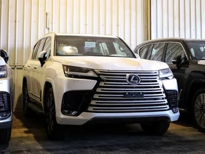 2026 لكزس إل إكس 600